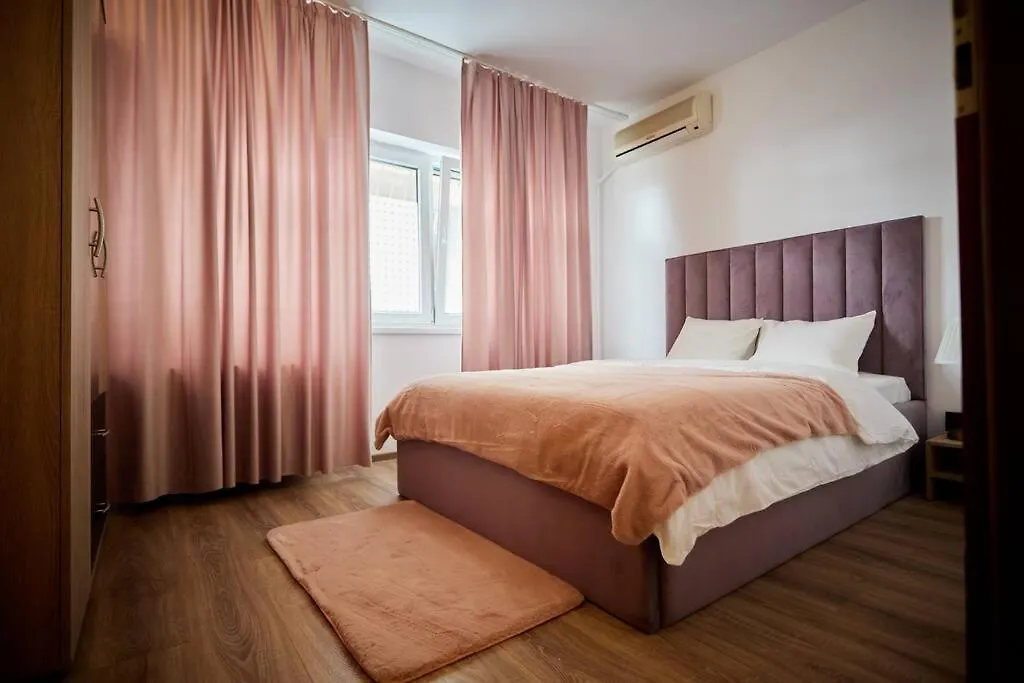 Queen Apartment Athenee Bukareszt 0*,  Rumunia